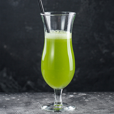 Fresh apple juice