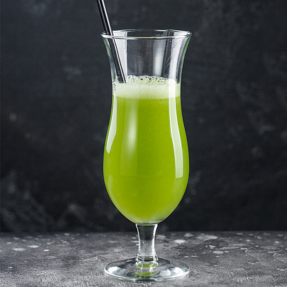 Fresh apple juice