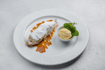 Warm apple strudel
